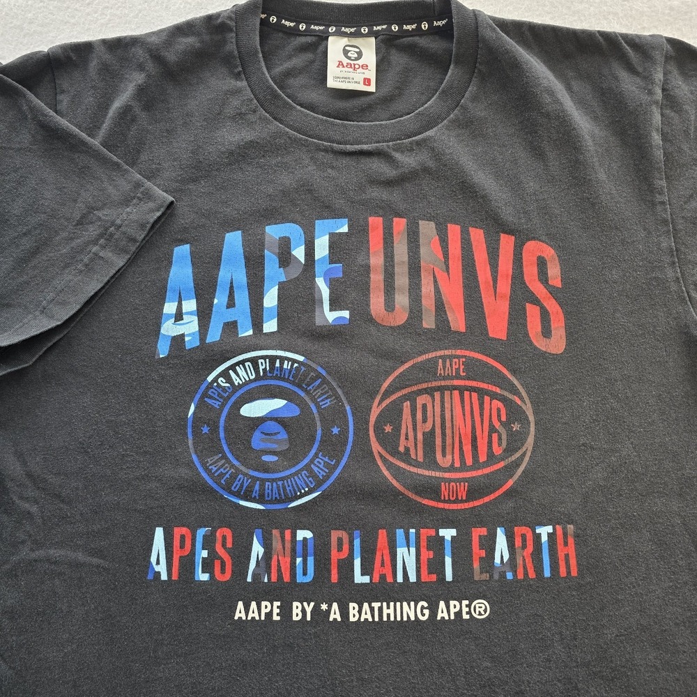 AAPE BY A BATHING APE Shirt L UNVS Apes Planet Earth Black Tee BAPE Hole Read